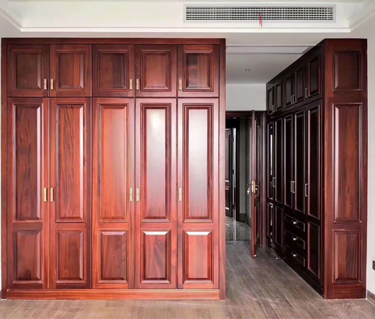 實木衣柜